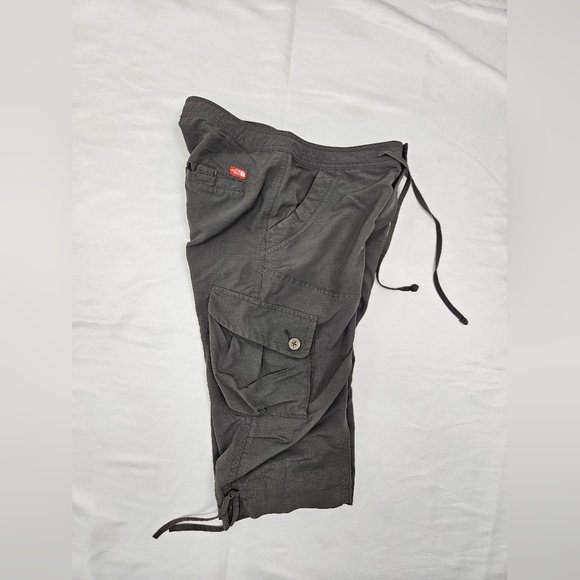 The North Face Paramount Propel Capri Pants Women's Sz 6 Dark Gray Lightweight - Picture 12 of 12